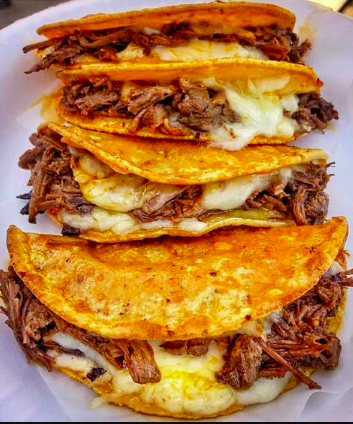 Quesadillas de birria